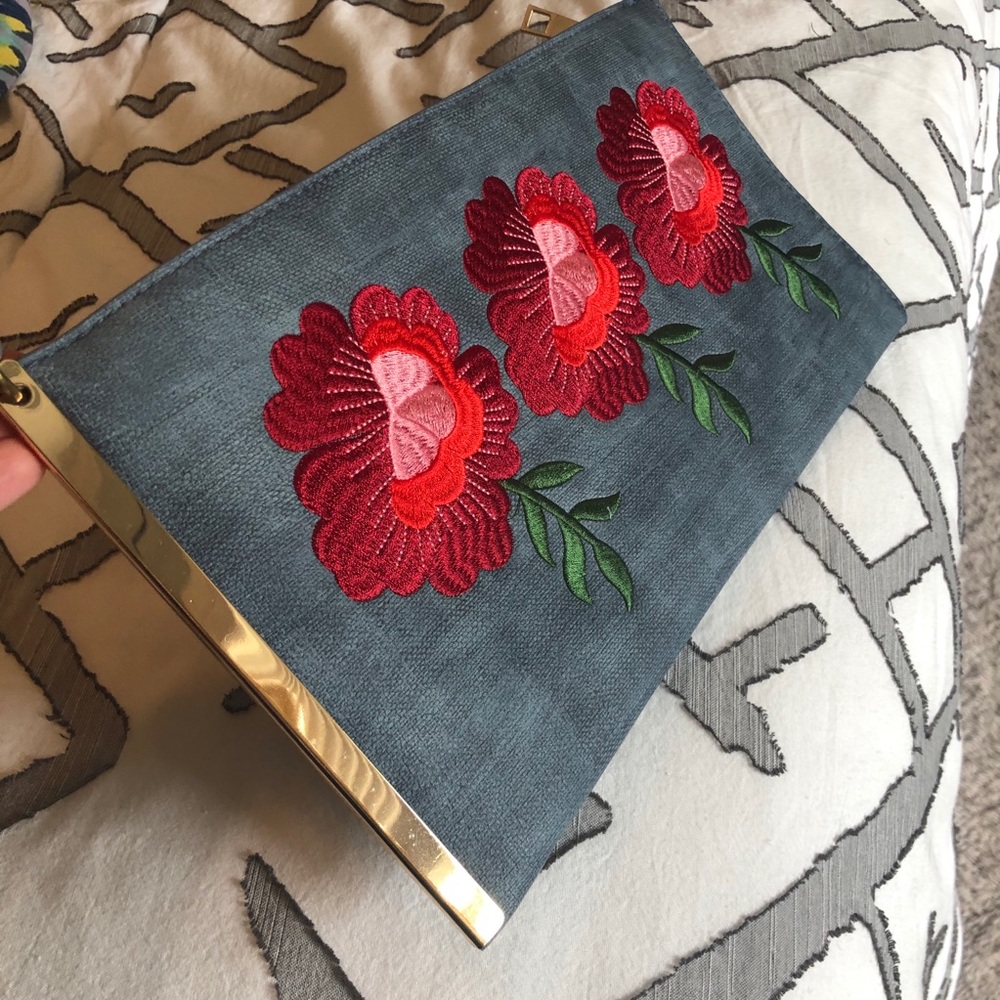 Embroidered Floral Clutch